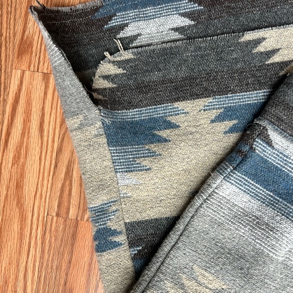 Aztec Patterned Button-Up Jacket - Picture 3 of 5